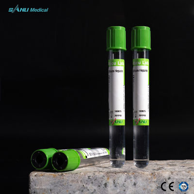 el tubo superior verde de la heparina del sodio 5ml para la sangre dibuja el material del ANIMAL DOMÉSTICO