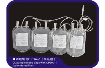 Bolso cuádruple de la sangre de la película plana